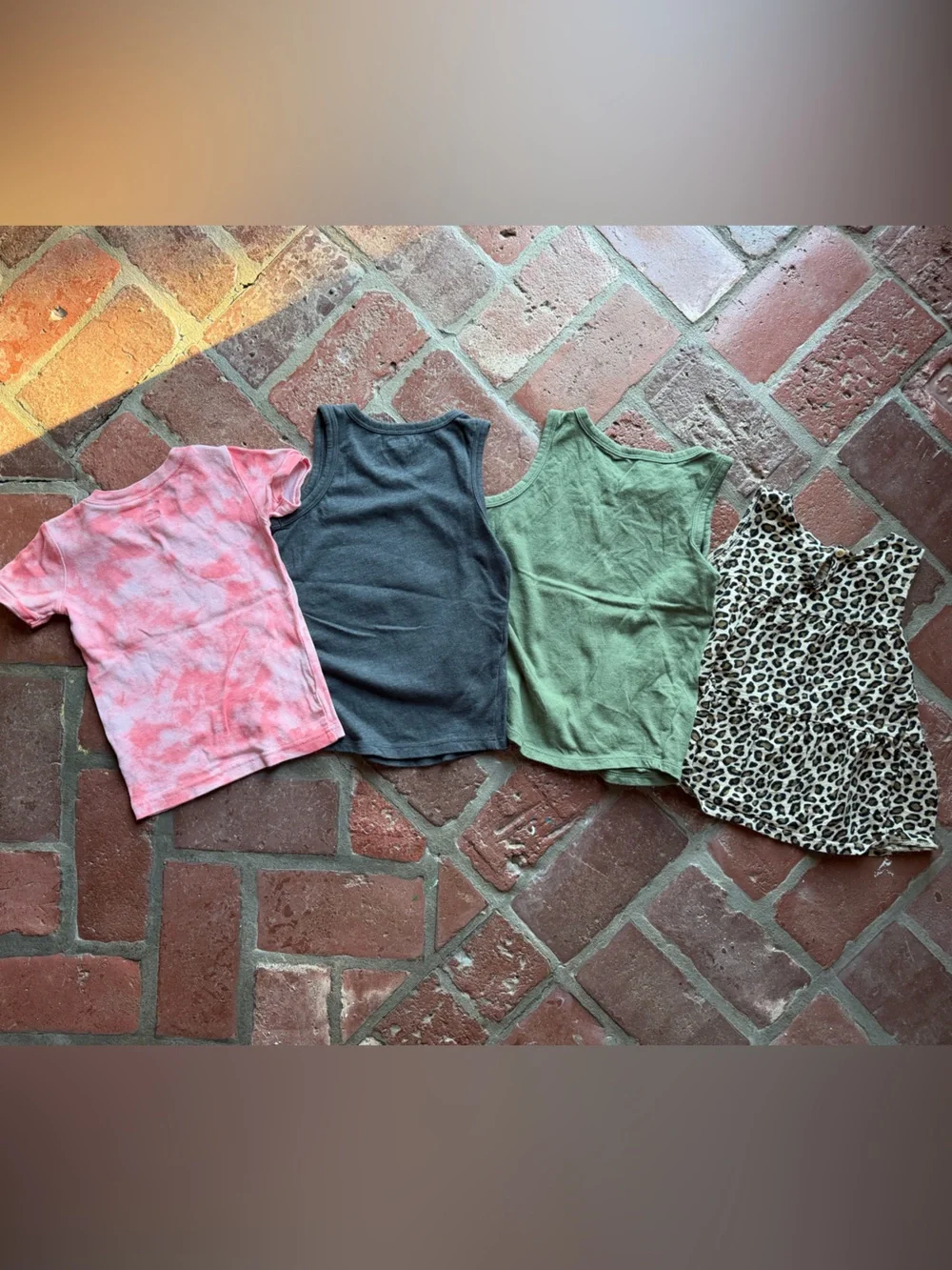Old Navy Short Sleeve *Bundle* : 4T